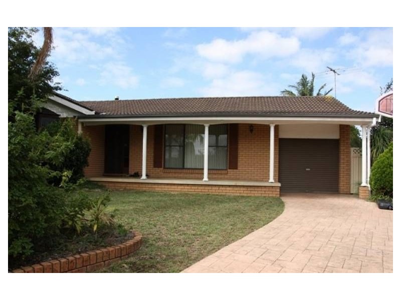 6 Tweed Place, Ruse NSW 2560