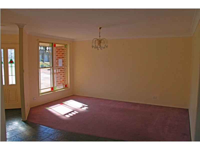 51 Cornelian Ave, Eagle Vale NSW 2558
