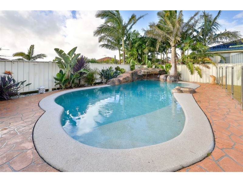 63 Welling Dr, Narellan Vale NSW 2567