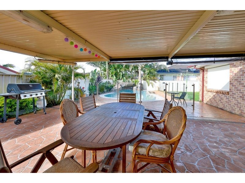 63 Welling Dr, Narellan Vale NSW 2567