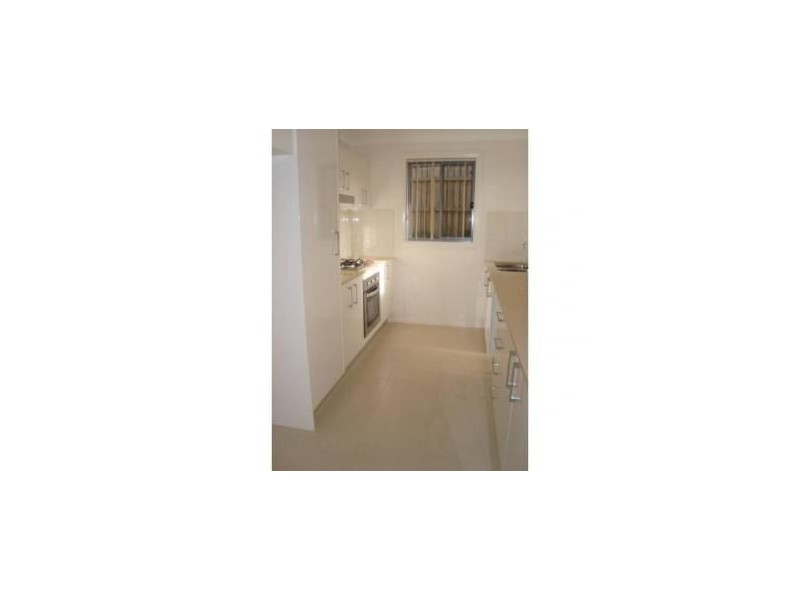 18 Hampshire Boulevard, Spring Farm NSW 2570