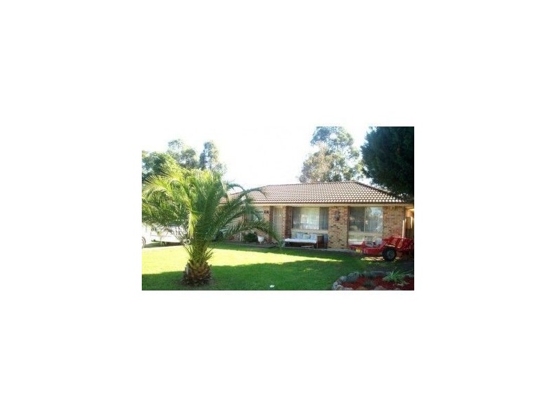 37 Oswald Drive,, Rosemeadow NSW 2560