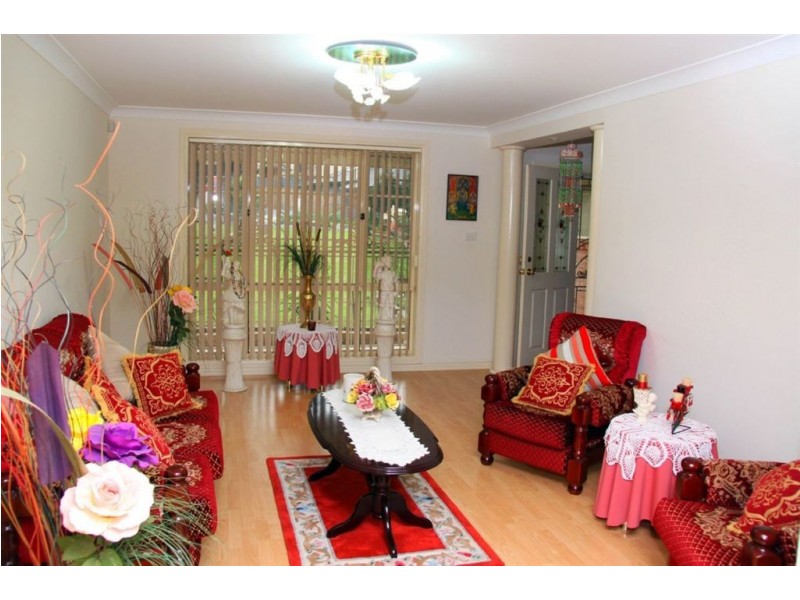 316 Longhurst Road, Minto NSW 2566