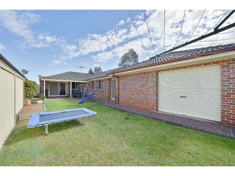 29 Callicoma St, Mount Annan NSW 2567