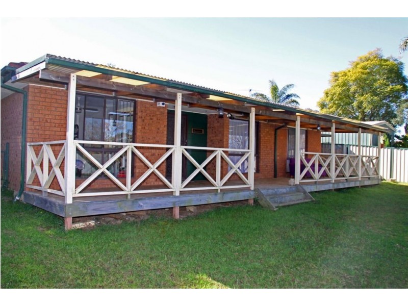 32 Thunderbolt Drive, Raby NSW 2566