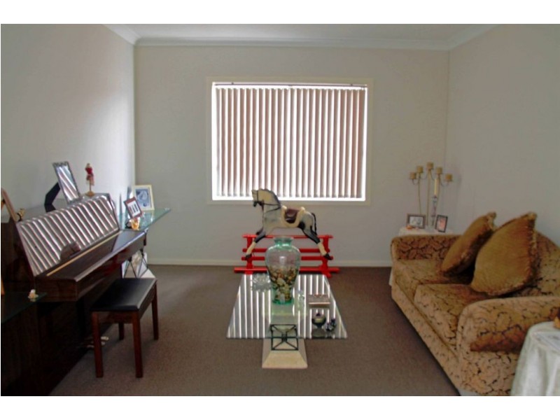 25 Montazah St, Spring Farm NSW 2570