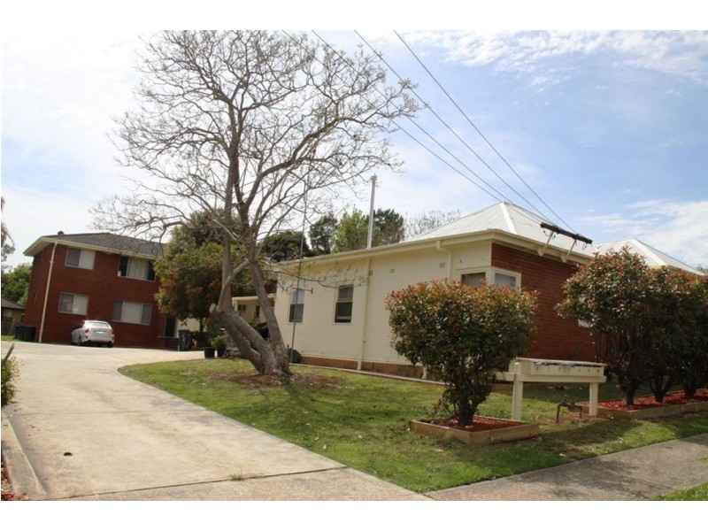 8 Condamine St, Campbelltown NSW 2560