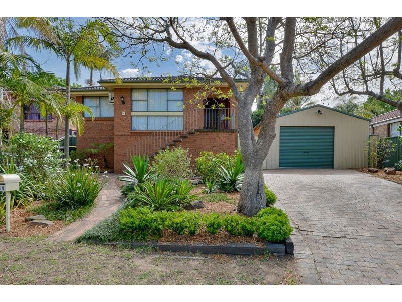 14 Lightwood St, Ambarvale NSW 2560
