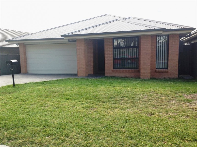 11 Butler Street, Gregory Hills NSW 2557