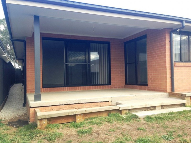 11 Butler Street, Gregory Hills NSW 2557