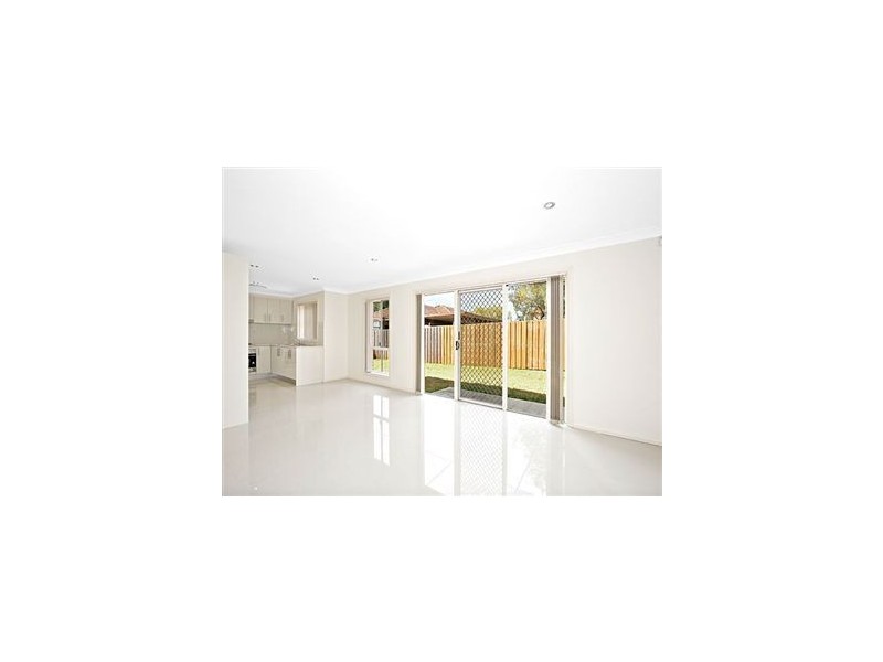 2 Asher Place, Campbelltown NSW 2560