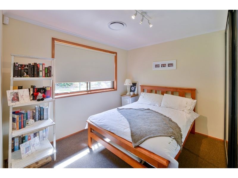 14 Lightwood St, Ambarvale NSW 2560