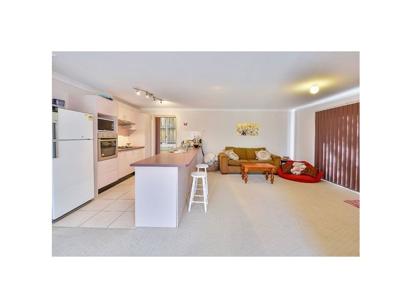 4 Greenwich Walk, Campbelltown NSW 2560