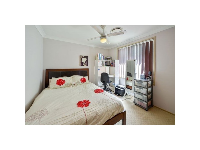 4 Greenwich Walk, Campbelltown NSW 2560