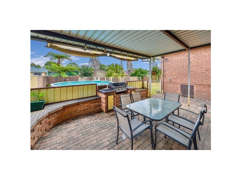 31 Horatio Street, Rosemeadow NSW 2560