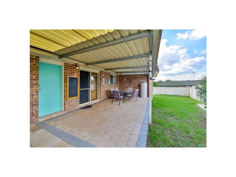 2/4 Moss Place, St Helens Park NSW 2560