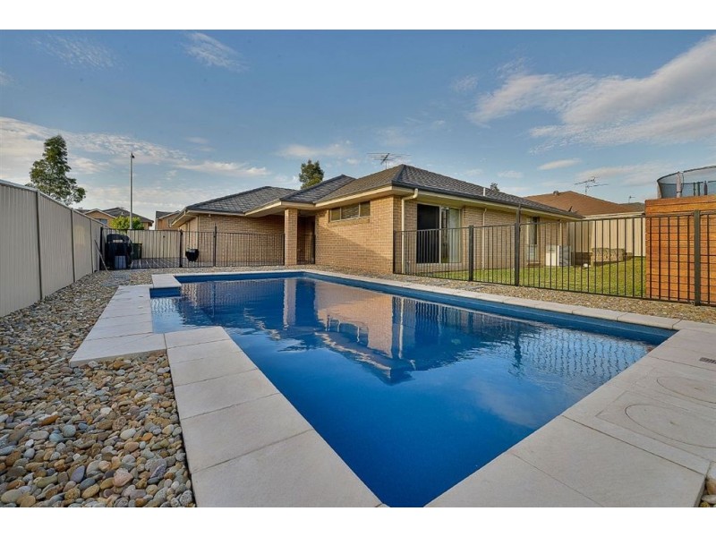 227 Mount Annan Drive, Mount Annan NSW 2567