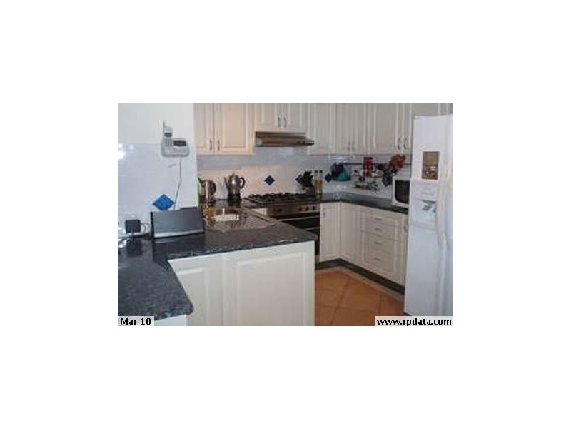 14 Torrens Pl, Kearns NSW 2558