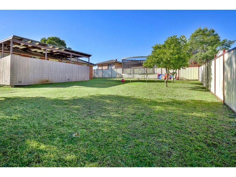 35 Maroubra Crescent, Woodbine NSW 2560