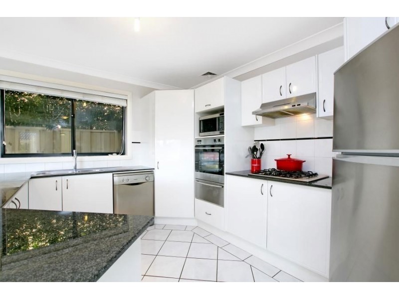 19 Lissanthe St, Mount Annan NSW 2567