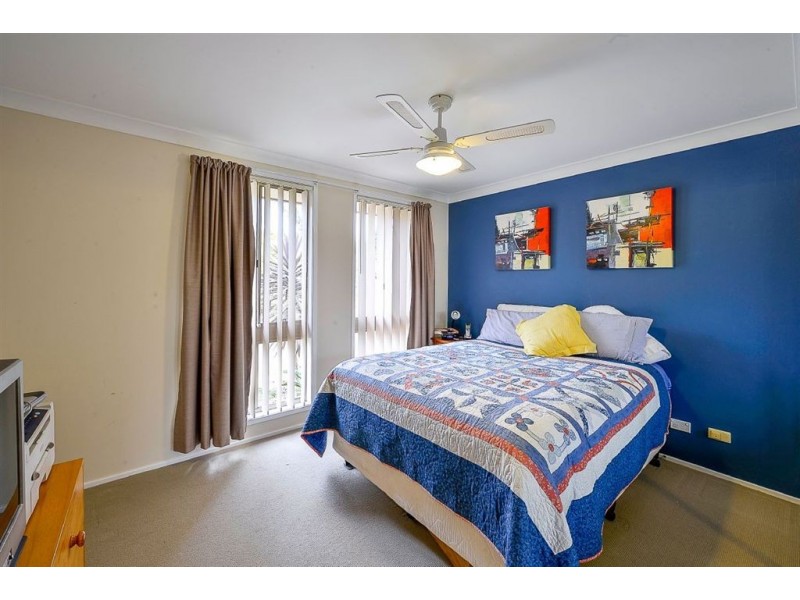 1 Vidler Place, Mount Annan NSW 2567