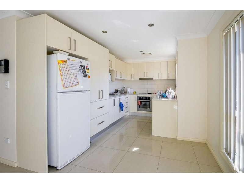 2 Asher Place, Campbelltown NSW 2560