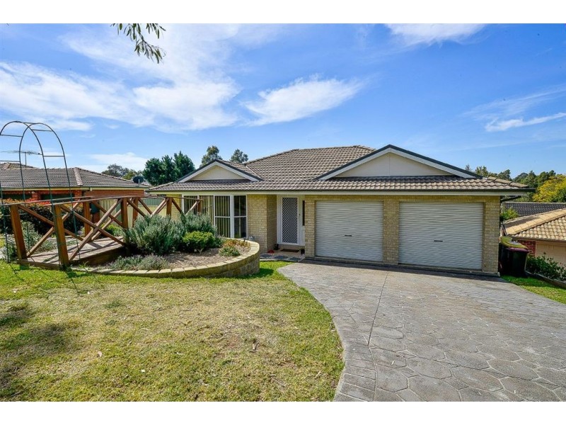12 Smith Place, Mount Annan NSW 2567
