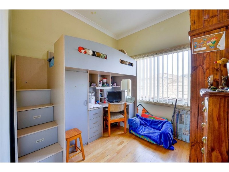12 Smith Place, Mount Annan NSW 2567