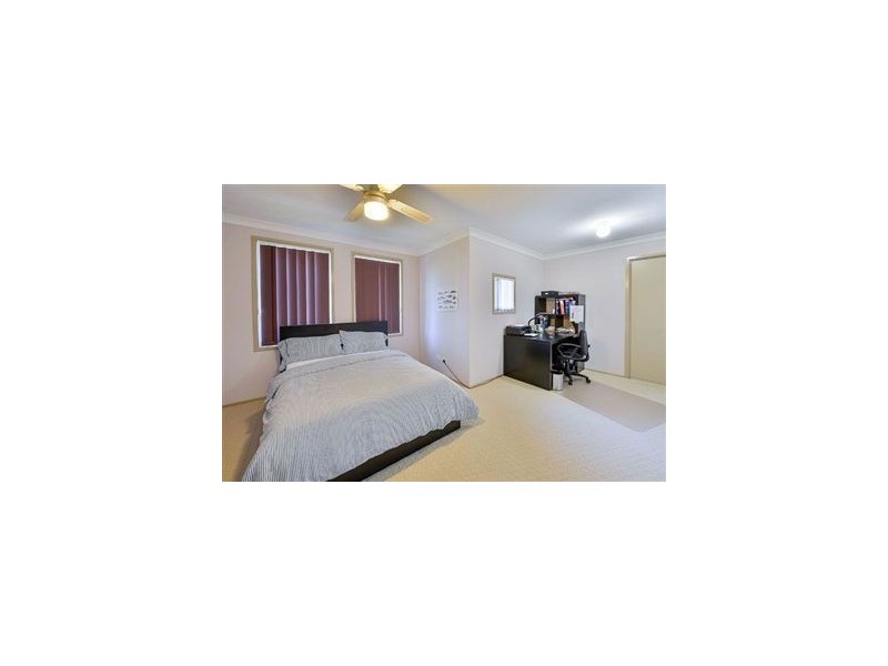 4 Greenwich Walk, Campbelltown NSW 2560