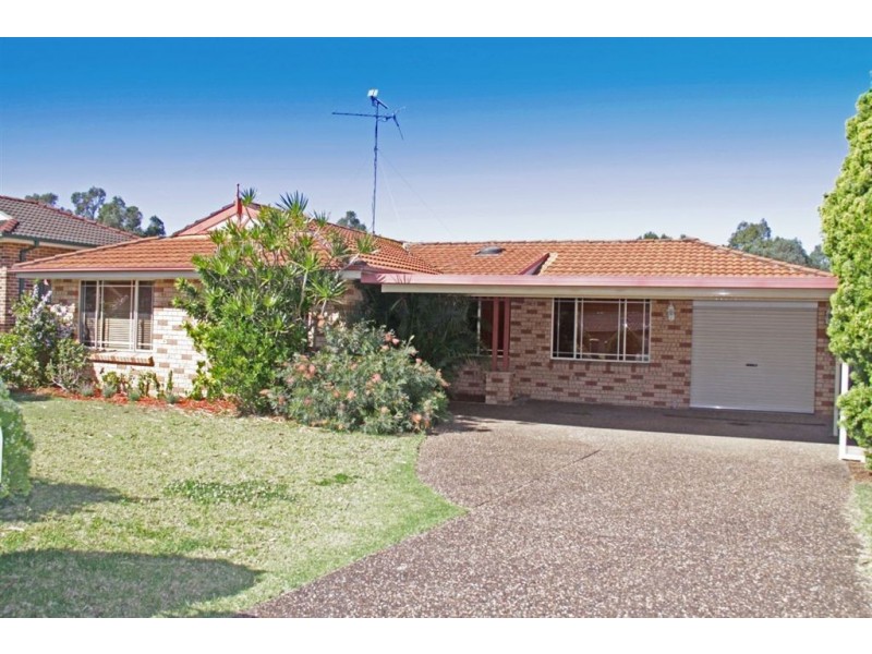 15 Todd Place, Mount Annan NSW 2567