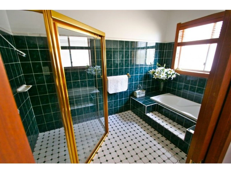 37 Claremont Circuit, Glen Alpine NSW 2560