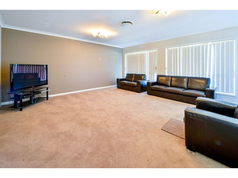 9 Morinda Street, Mount Annan NSW 2567