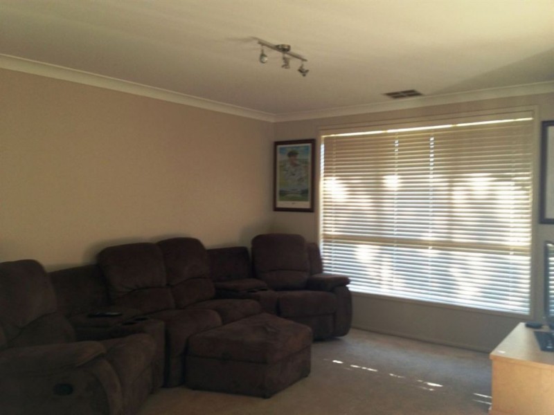 10 Murdoch Court, Harrington Park NSW 2567