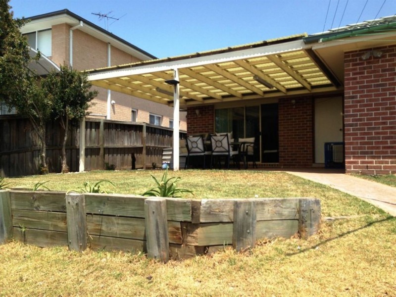 87 Downes Crescent, Currans Hill NSW 2567