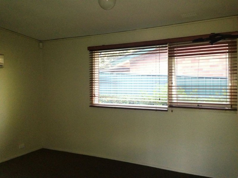 16 Evergreen Avenue, Bradbury NSW 2560