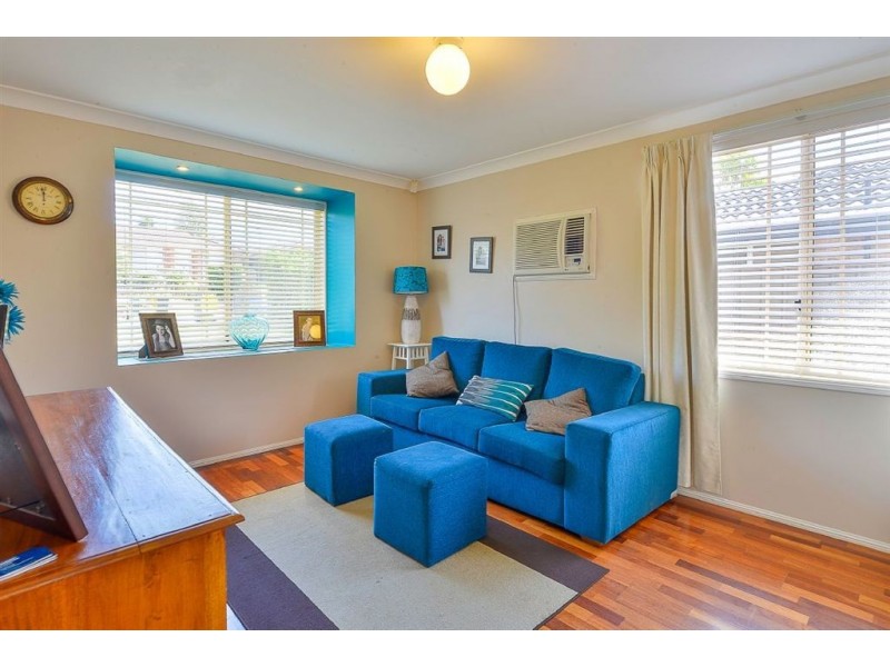 2/9 Scobie Place, Mount Annan NSW 2567