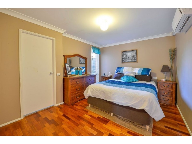 2/9 Scobie Place, Mount Annan NSW 2567
