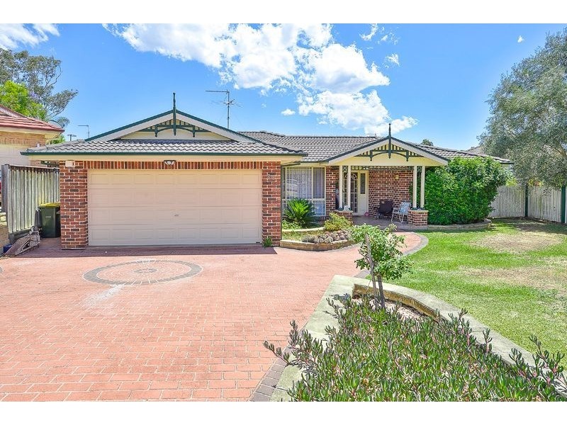 20 Spoonbill Way, Mount Annan NSW 2567