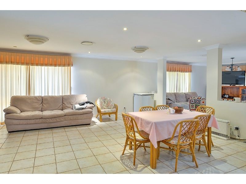 20 Spoonbill Way, Mount Annan NSW 2567