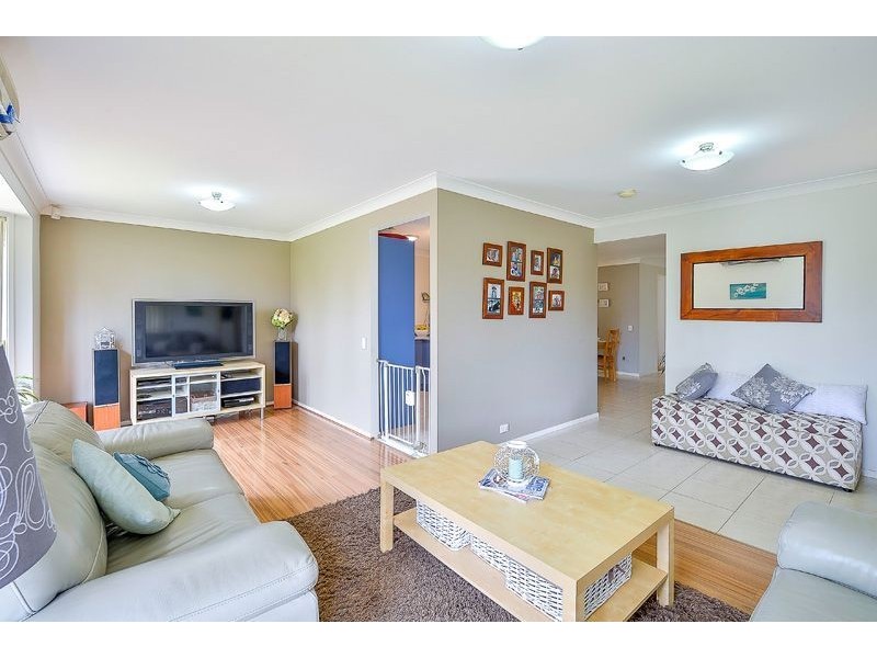 5 Bransby Place, Mount Annan NSW 2567