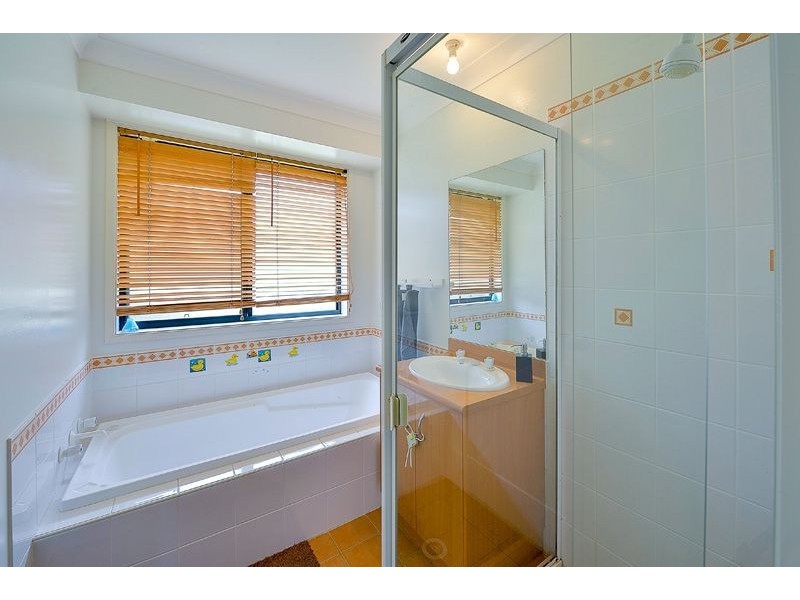 5 Bransby Place, Mount Annan NSW 2567