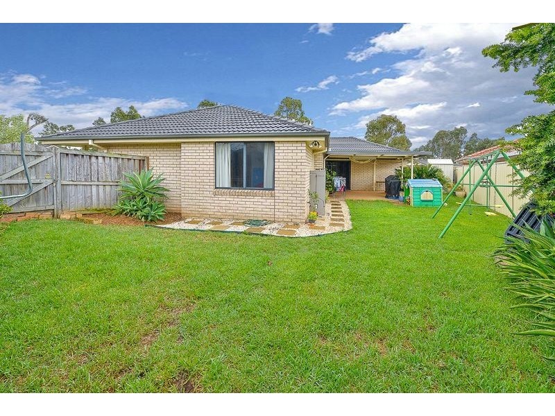 5 Bransby Place, Mount Annan NSW 2567