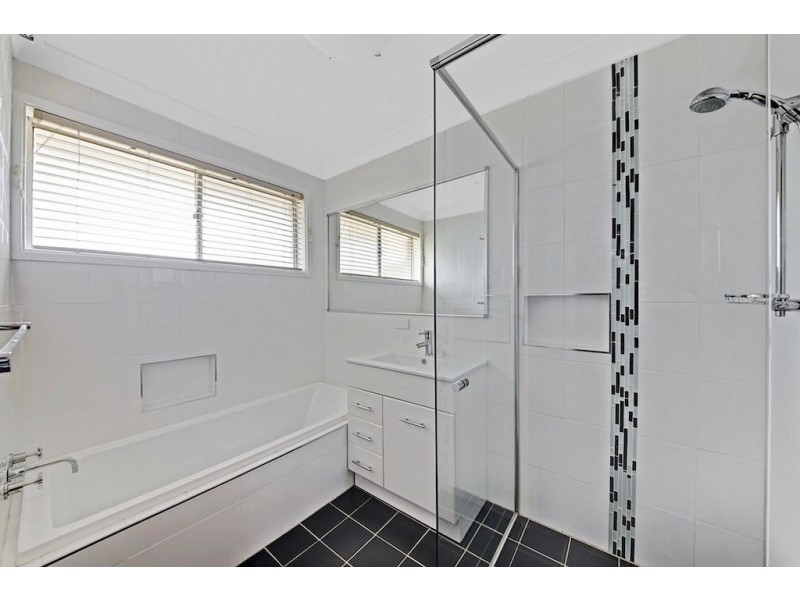 34 Merino Dr, Elderslie NSW 2570