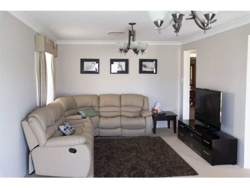 12 Moyengully Ave, Mount Annan NSW 2567