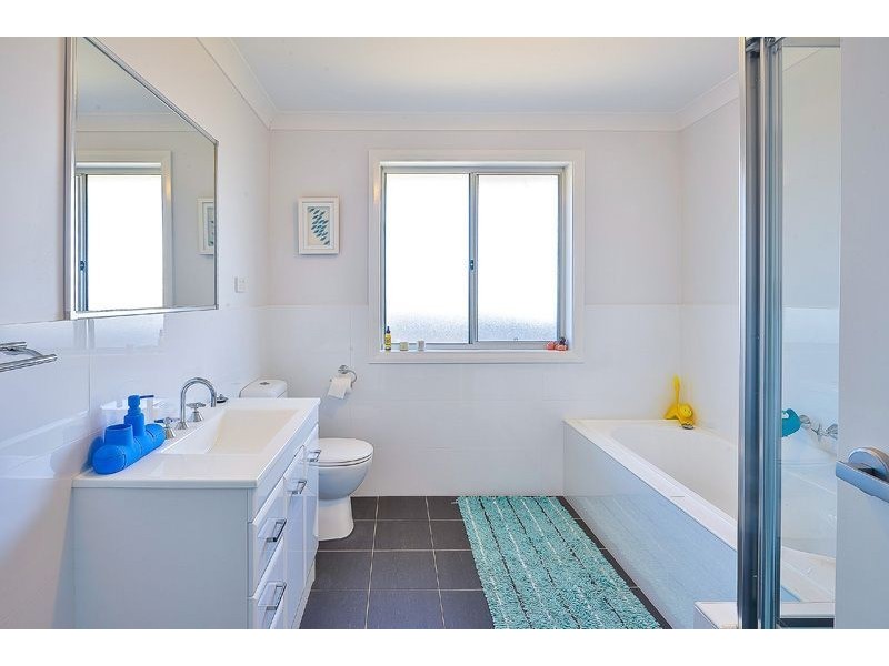 3 Moyengully Avenue, Mount Annan NSW 2567