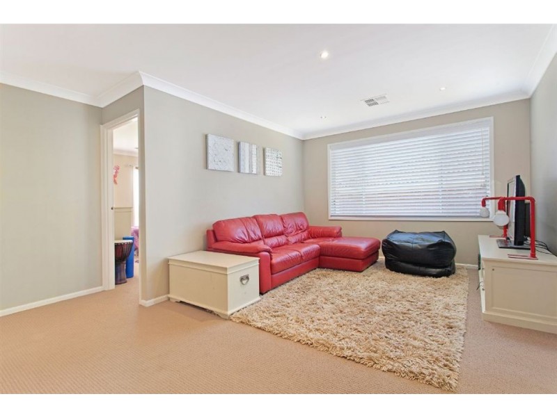 7 Crystal Way, Mount Annan NSW 2567