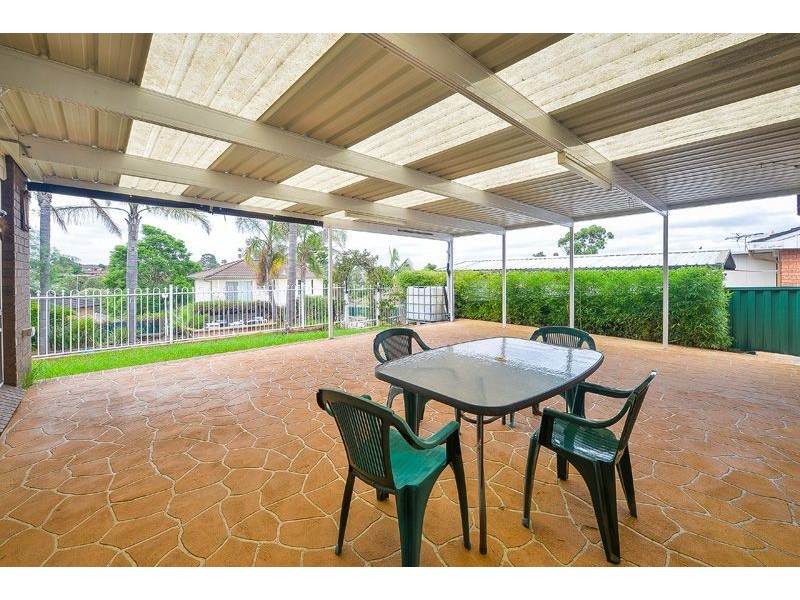 13 Canidius Street, Rosemeadow NSW 2560