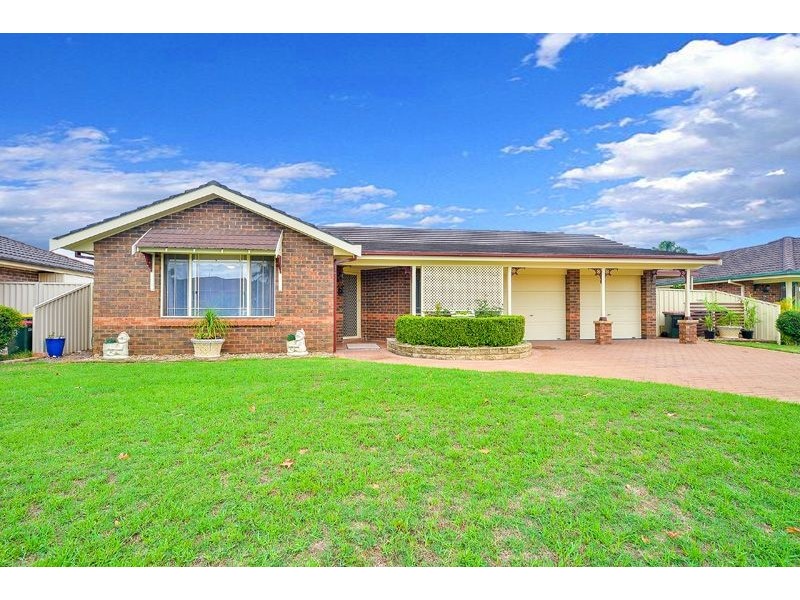 15 Holdsworth Drive, Narellan Vale NSW 2567