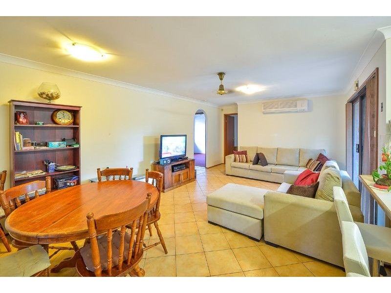 2 Fitzpatrick Road, Mount Annan NSW 2567