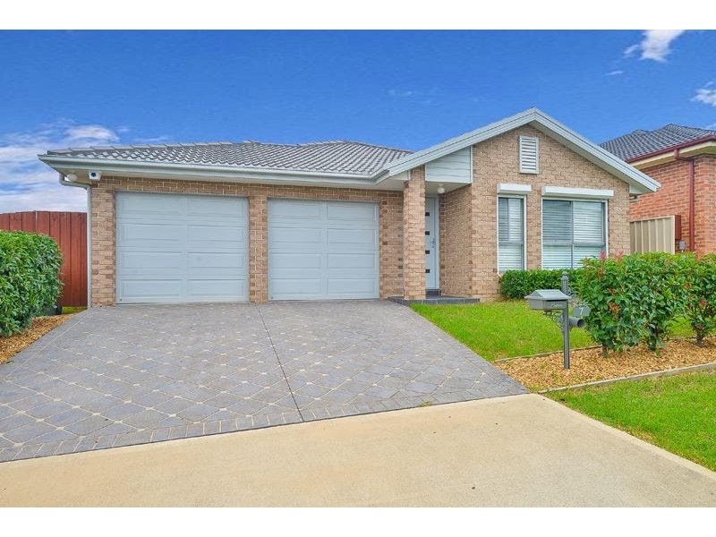 7 Red Ash Avenue, Mount Annan NSW 2567